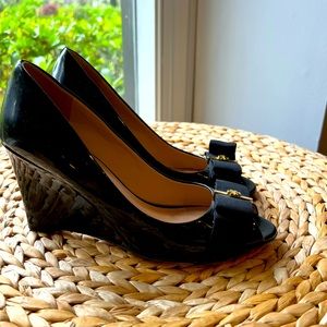 Tory Burch Patent Leather peep toe Wedge